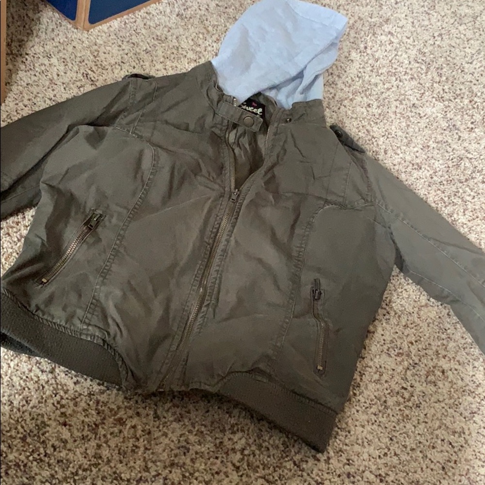 B.Sweet Utlility Jackets